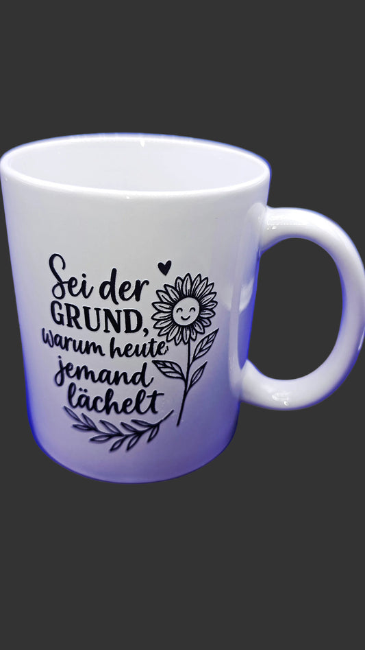 Tasse sei der Grund warum heute jemand lächelt